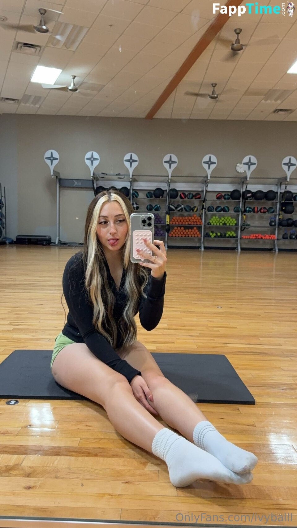 Ivyballl Onlyfans Leaks